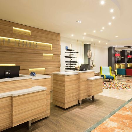 Hotel Madrid Leganes Affiliated By Melia Exterior photo